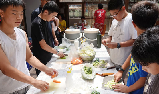 夏のガキ大将の森キャンプ