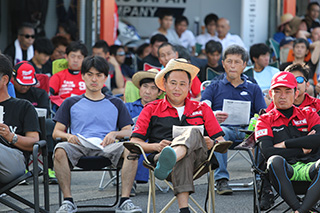 August 25, 2018 (Sat) "Mote tai" Gallery